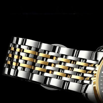 Stainless steel and gold bracelet detail of the Luxury Men’s Automatic Watch.
