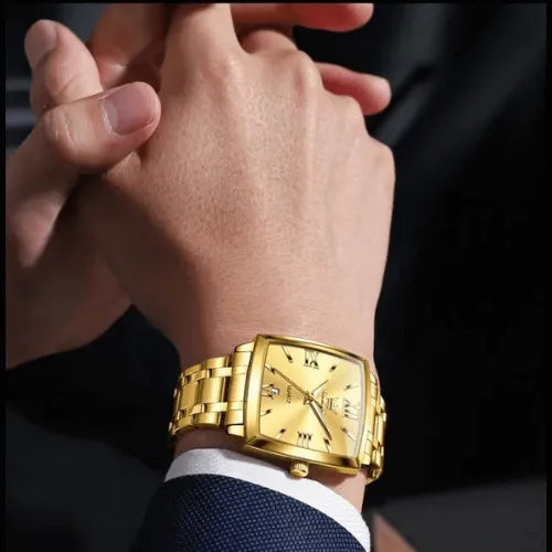 Stylish men’s gold square wristwatch with quartz movement